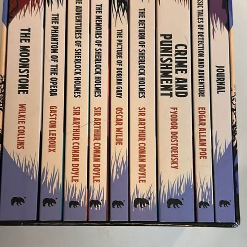 The Great Mystery Collection
8 mystery novels in a case with a journal
Never r